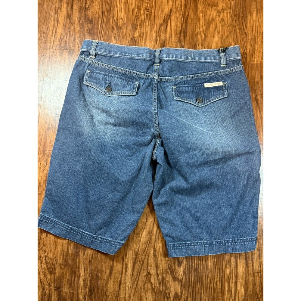 Calvin Klein Jeans Women’s Shorts 16 Bermuda Dark Wash - Picture 6 of 7